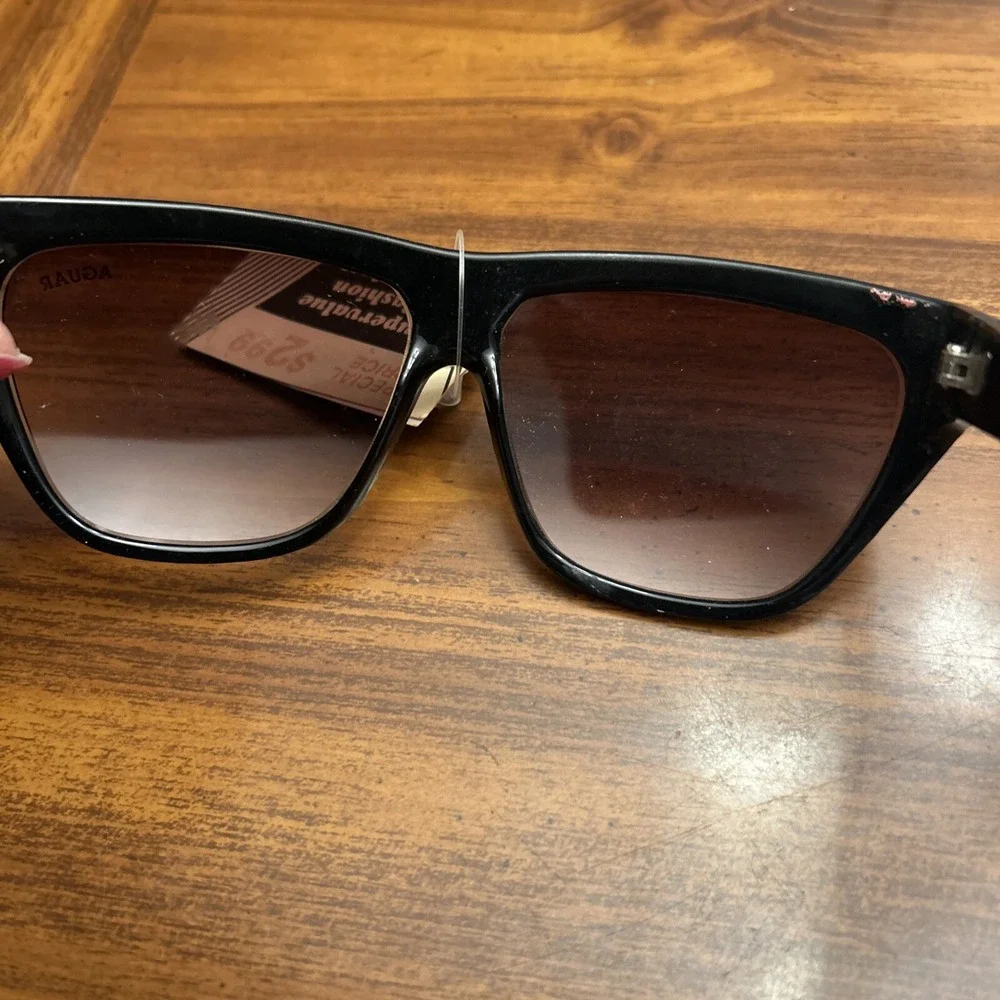 Vintage Jaguar Sunglasses With‎ Defect NWT